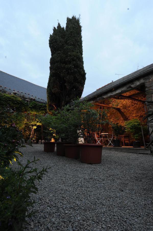 La Goelette Apartment Saint-Suliac Luaran gambar