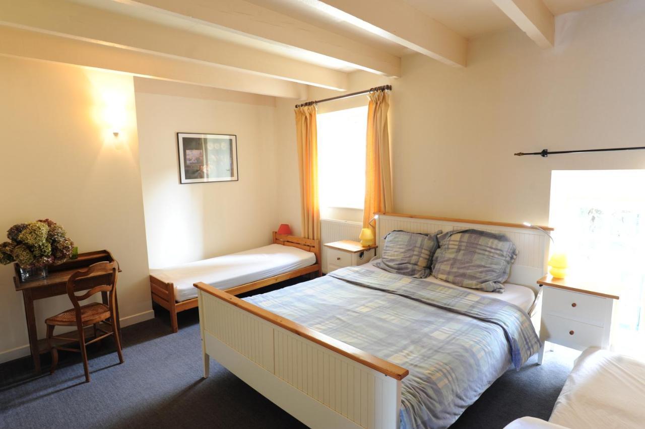 La Goelette Apartment Saint-Suliac Bilik gambar